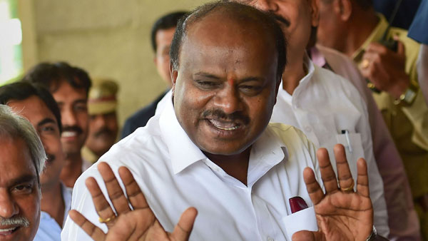 Congress questions whether HD Kumaraswamy has the courage to speak about munirathna naidu