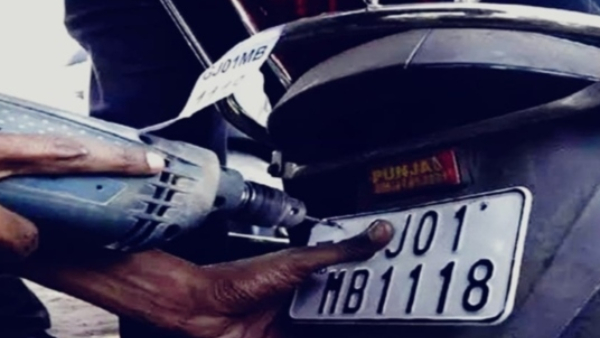 HSRP number plate installation date extended again till Novebmer 20 in Karnataka