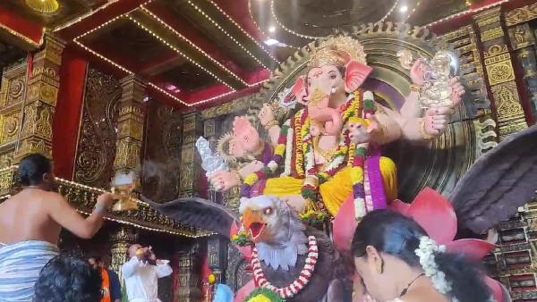 Famous Hindu Maha Ganapathi installation in Chitradurga today Famous Hindu Maha Ganapathi installation in Chitradurga today