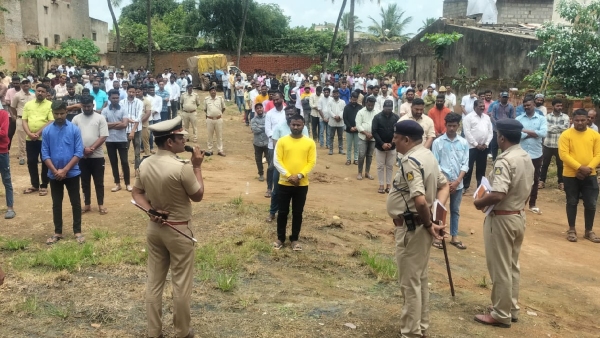 Hubli-Dharwad Police Conducted A Rowdy Parade Today