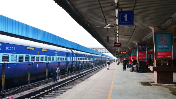South Central Railway Cancelled six Trains Due Rain and Flood in Track Check Full list