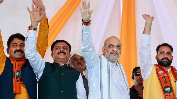 Jammu and Kashmir Polls Aiming to End Rule of Three Families amit shah