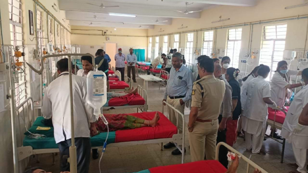 KSRTC Bus Accident near Mandya in Bengaluru-Mysuru Expressway 20 Injured