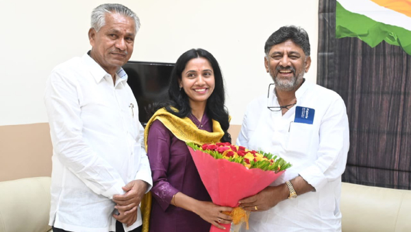 Who Will Benefit If BJP MLA Munirathna Resigns