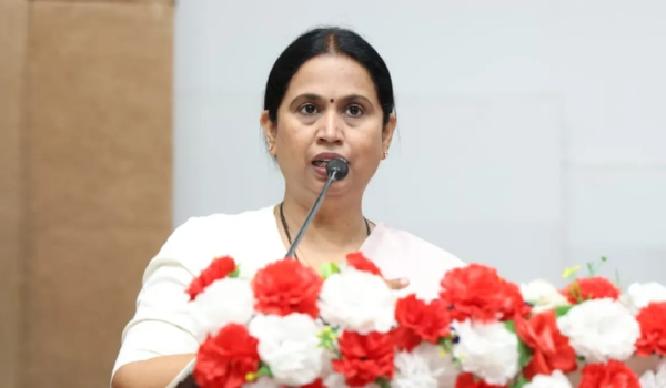 Let HD Kumaraswamy And Nirmala Sitharaman Resign Minister Lakshmi Hebbalkar