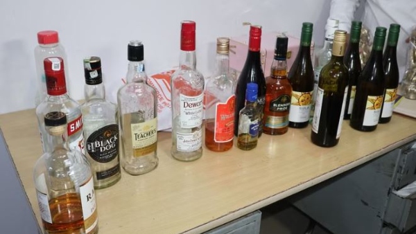 Karnataka Lokayukta Raided Excise Offices In Bengaluru