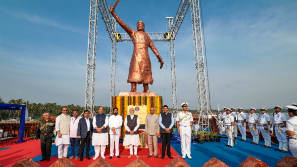 Maharashtra Elections 2024 Much debate about Shivaji statue why