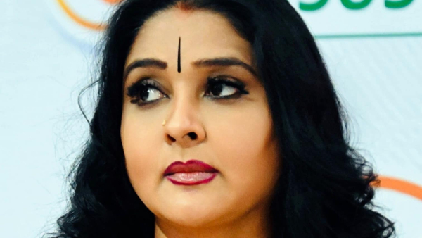 Malavika Avinash Talks About Star Parents Carry Their Children In Everywhere