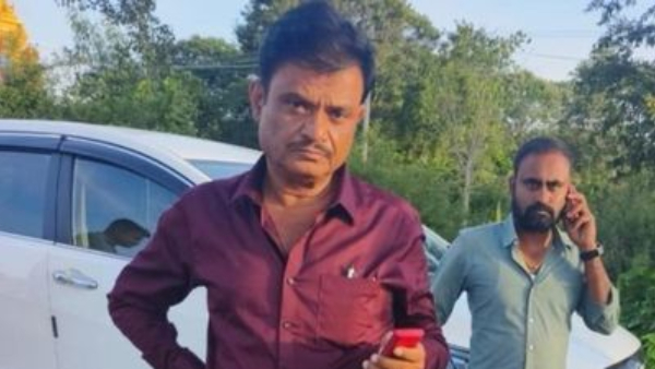 Munirathna Naidu Munirathna Naidu has chest pain admitted to Jayadeva Hospital