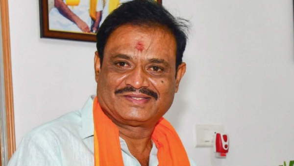 Munirathna Case Okkaliga association visits to BBMP contractor s house