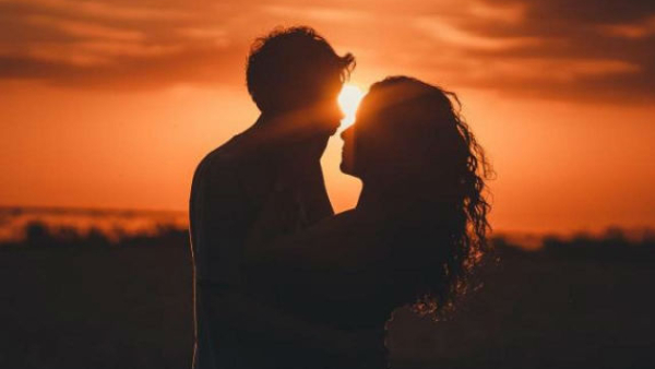 Why Do Some Men Find Older Women Attractive Know details