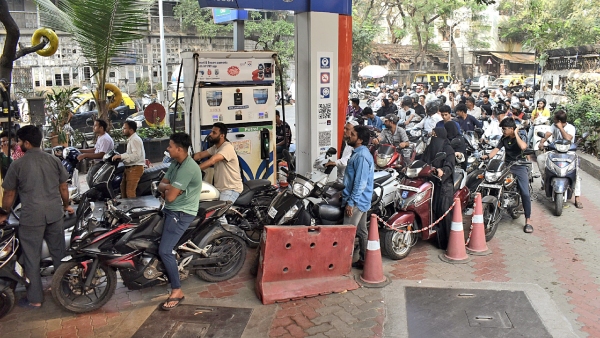 Maharashtra Election price down on petrol diesel soon