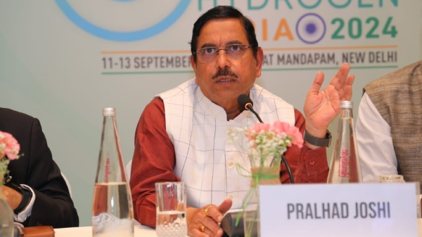 Central Minister Pralhad Joshi Reaction About Stone Pelting During The Dissolution Of Ganesha