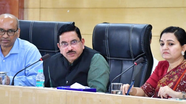 Banks Should Not Bother Farmers In Giving Crop Loans Says Central Minister Pralhad Joshi