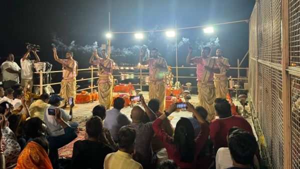 Opposition Lader R Ashok Has Challenged DK Shivakumar