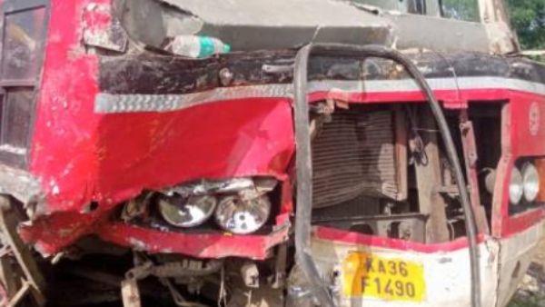 School Bus And KSRTC Bus Accident At Raichur Manvi Taluk