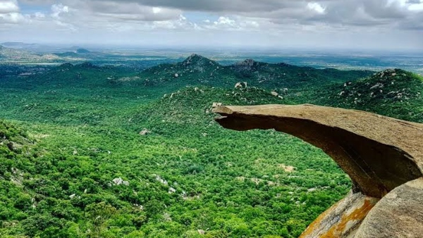 Shocking Issue For Tourists In Karnataka s Chikkaballapur District