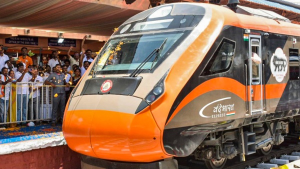 Vande Bharat Express Train Between Hubballi And Pune Fare List