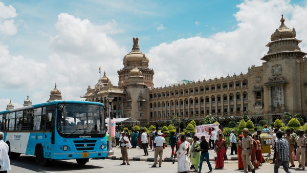 All Karnataka Government Employee To Get Salary In One Day Order Soon