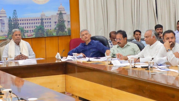 CM Siddaramaiah Informed That 14 Thousand Road Potholes Have Been Closed In Bengaluru