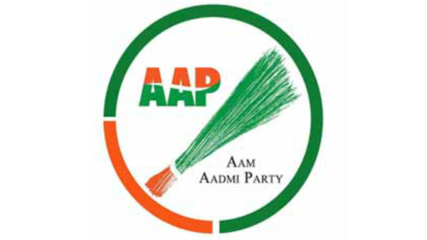 AAP announces support for Omar Abdullah s NC in Jammu and Kashmir submits letter to LG