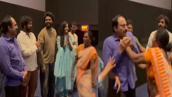 Kannada Actor Slapped By Female Fan In Hyderabad