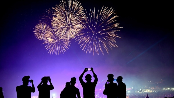 Ayodhya Deevapawali Guinness Record by lighting more than 25 lakh lamps Ayodhya Deevapawali Guinness Record by lighting more than 25 lakh lamps