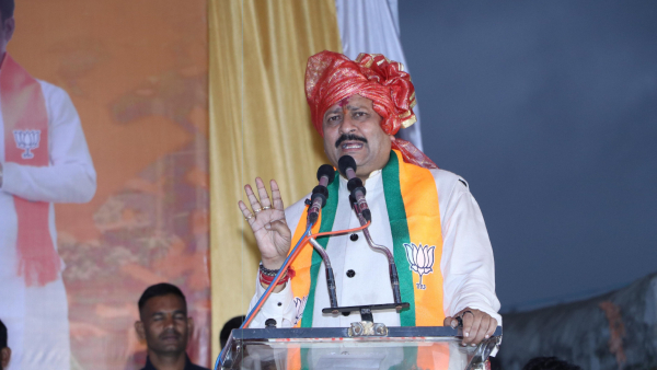 BJP MLA Basanagowda Patil Yatnal Has Challenged Him To Release My CD BJP MLA Basanagowda Patil Yatnal Has Challenged Him To Release My CD