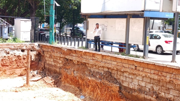 FIR Against Those Who Were Illegally Drilling Bore Well in RR Nagar Under BBMP