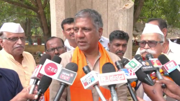 BJP Leader Arvind Bellad Lashes Out at State Government And Waqf Board At Dharwad