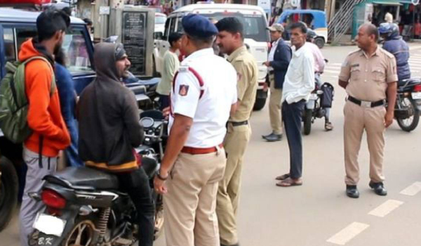 Bengaluru traffic police warning If commit this mistake FIR and vehicle will be impounded
