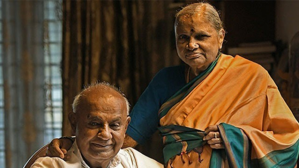 former pm hd deve gowda wife chennamma hospitalized