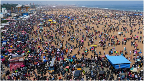 Five Spectators Die at Chennai Air Force Airshow