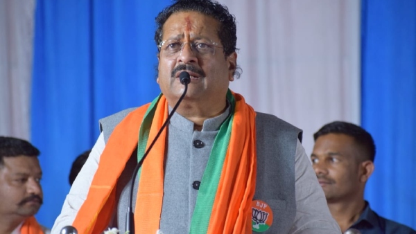 BJP MLA Yatnal Advises CM Siddaramaiah To Replace Education Minister