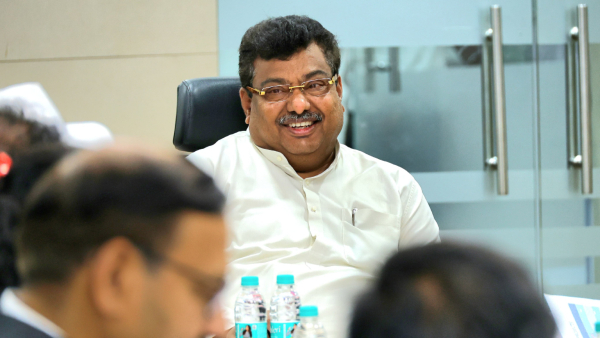 Congress Minister MB Patil Assured The Farmers Of Vijayapur District