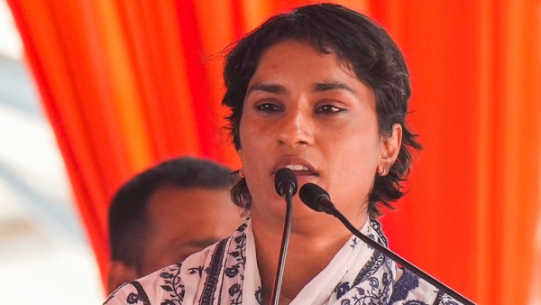 Haryana Assembly Election 2024 Results Congress Vinesh phogat Leading In Julana