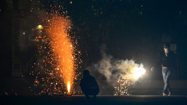Diwali 2024 Be Careful Before Bursting Firecrackers During Deepavali Celebration