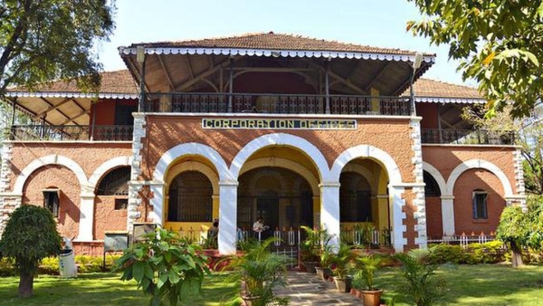 Gandhi Jayanti Hubballi Dharwad Municipal Corporation Insult for Ex PM Lal Bahadur Shastri