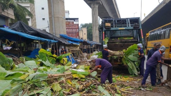 Garbage problem in Bengaluru with rain thousands of tons of garbage in three days Garbage problem in Bengaluru with rain thousands of tons of garbage in three days