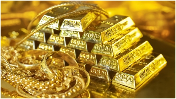 Gold rate hikes 4400 Rs On October 19th latest silver price update