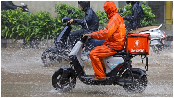 Haevy rain continues in karnataka imd given yellow alert to these states