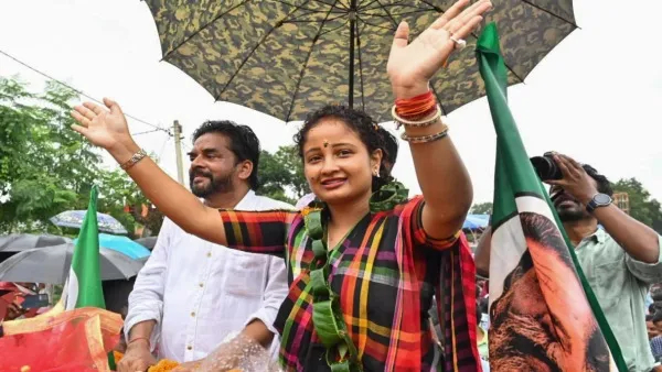 Jharkhand Elections 2024 Hemant Soren s wife Kalpana has been named JMM s star campaigner Jharkhand Elections 2024 Hemant Soren s wife Kalpana has been named JMM s star campaigner
