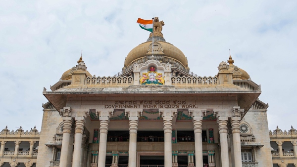 Karnataka May Impose 1 To 2 Per Cent Fee Per Transaction On Aggregator Platforms