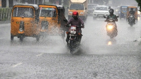 Karnataka Rains Heavy Rainfall Forecast in These Districts of State in Next 24 Hours-Yellow Alert