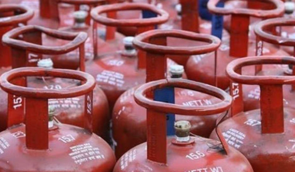 LPG price hike 19 kg gas cylinder price huge hike