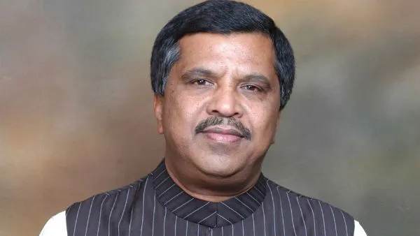 Former MP LR Shivarame Gowda controversial statement against mandya people