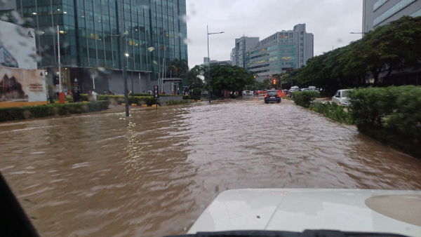 Manyatha Tech Park In Bengaluru Is Now Trending As Manyatha Waterfalls