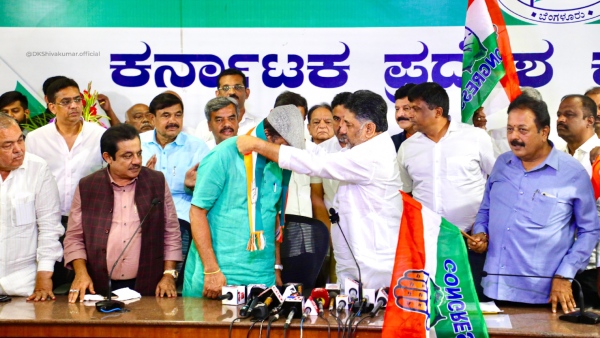 R Ashok Said That There Is No Loss For BJP As CP Yogeshwar Joined Congress