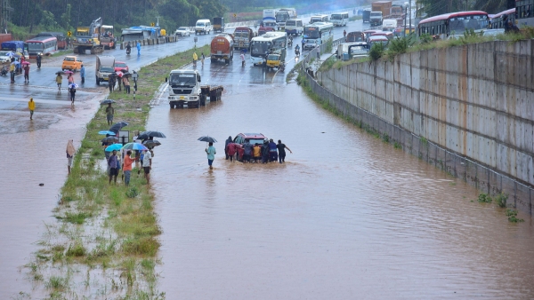 All Schools And Colleges In Bengaluru Will Be Closed Tomorrow Due To Rain