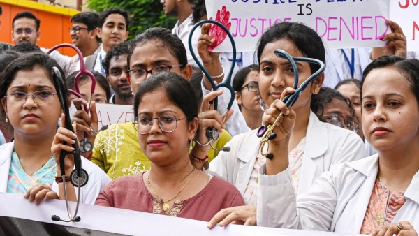 59 staff including 10 doctors of RGkar Medical College in Kolkata have been suspended
